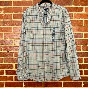 NWT Gap Men’s button down shirt, Large
